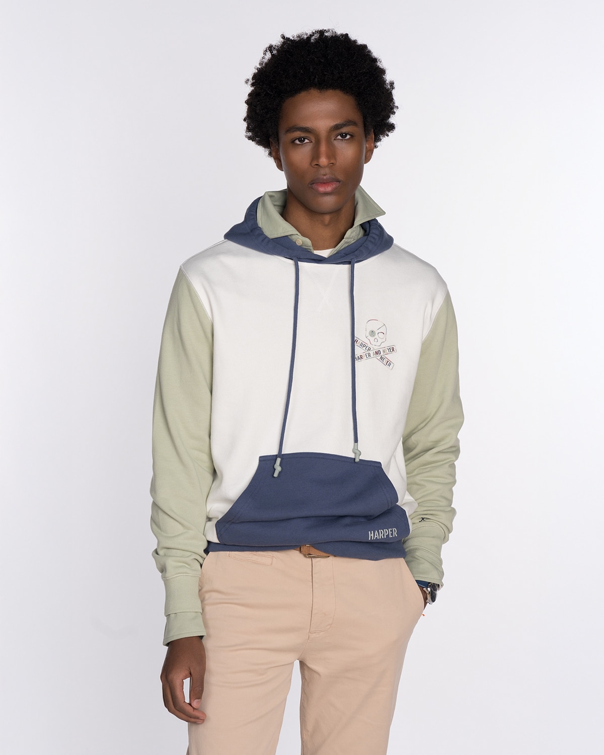 Imagen 0 de Sudadera de hombre sin capucha con estampado grande Multicolor
