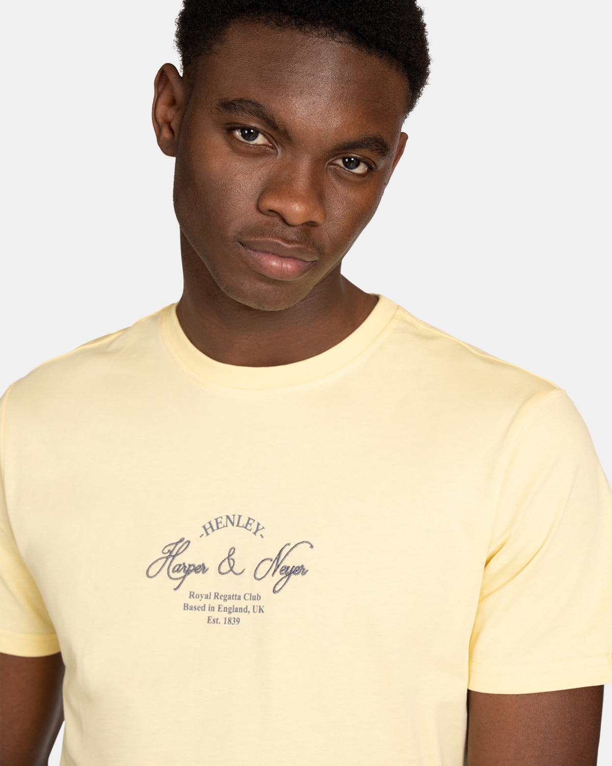Camiseta de manga corta de hombre con dibujo frontal - Harper & Neyer - Amarillo Amarillo-3