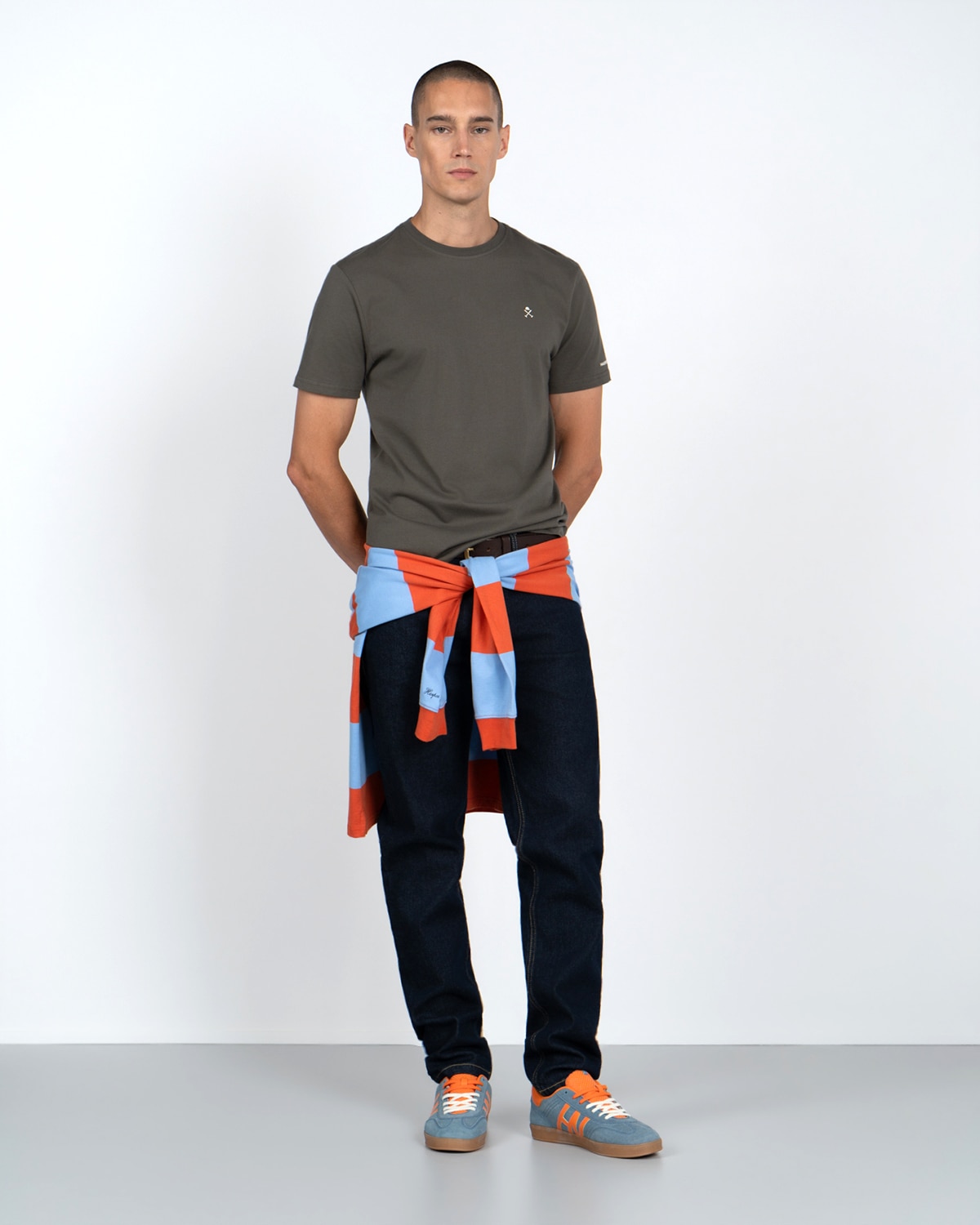Imagen 4 de Camiseta revline - Harper & Neyer - Negro Negro