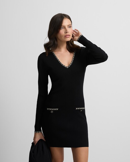 Imagen 0 de Vestido de punto mini con escote de pico