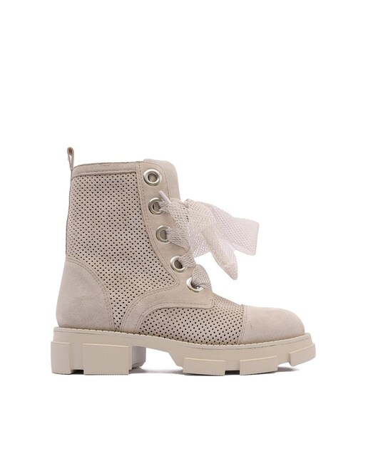 Imagen 0 de Botas básicas de mujer de piel baby silk con suela antideslizante y cierre mediante cordón