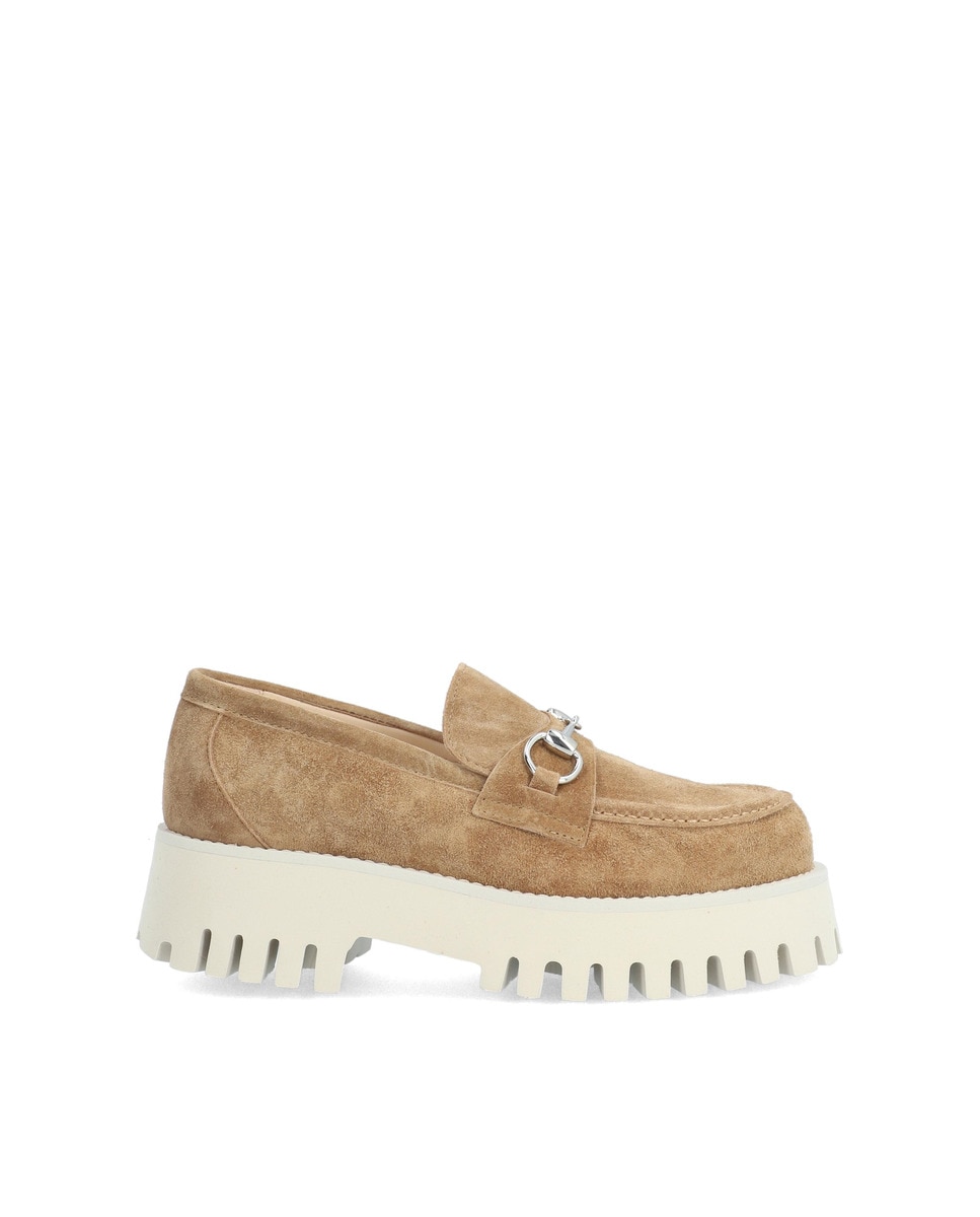 Alpe - Mocasines con tacón de mujer de piel baby silk en color verde.