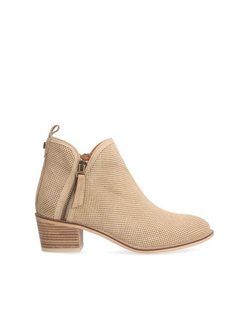 Imagen 0 de Botines de mujer de piel baby silk con suela antideslizante y cierre de cremallera