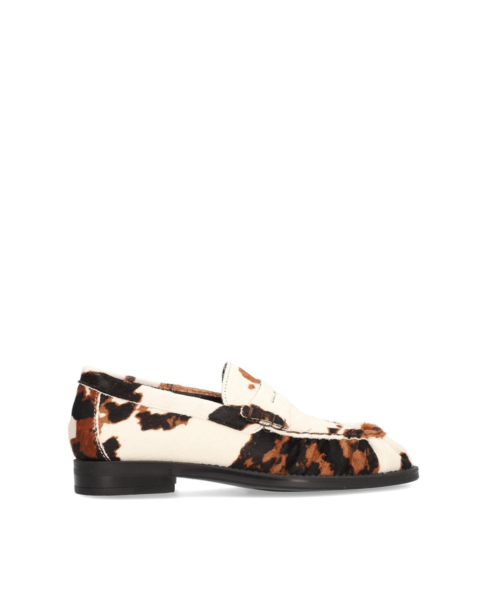 Alpe - Mocasines planos de mujer de piel en color estampado.