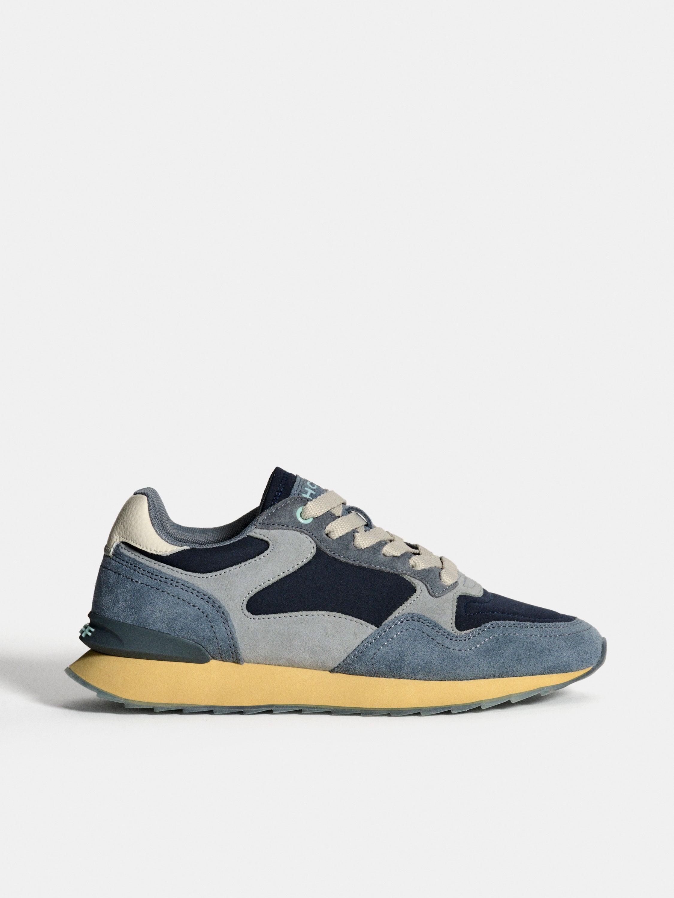 Hoff - Zapatillas deportivas de mujer CITY MOSCOW en piel con suela serigrafiada.