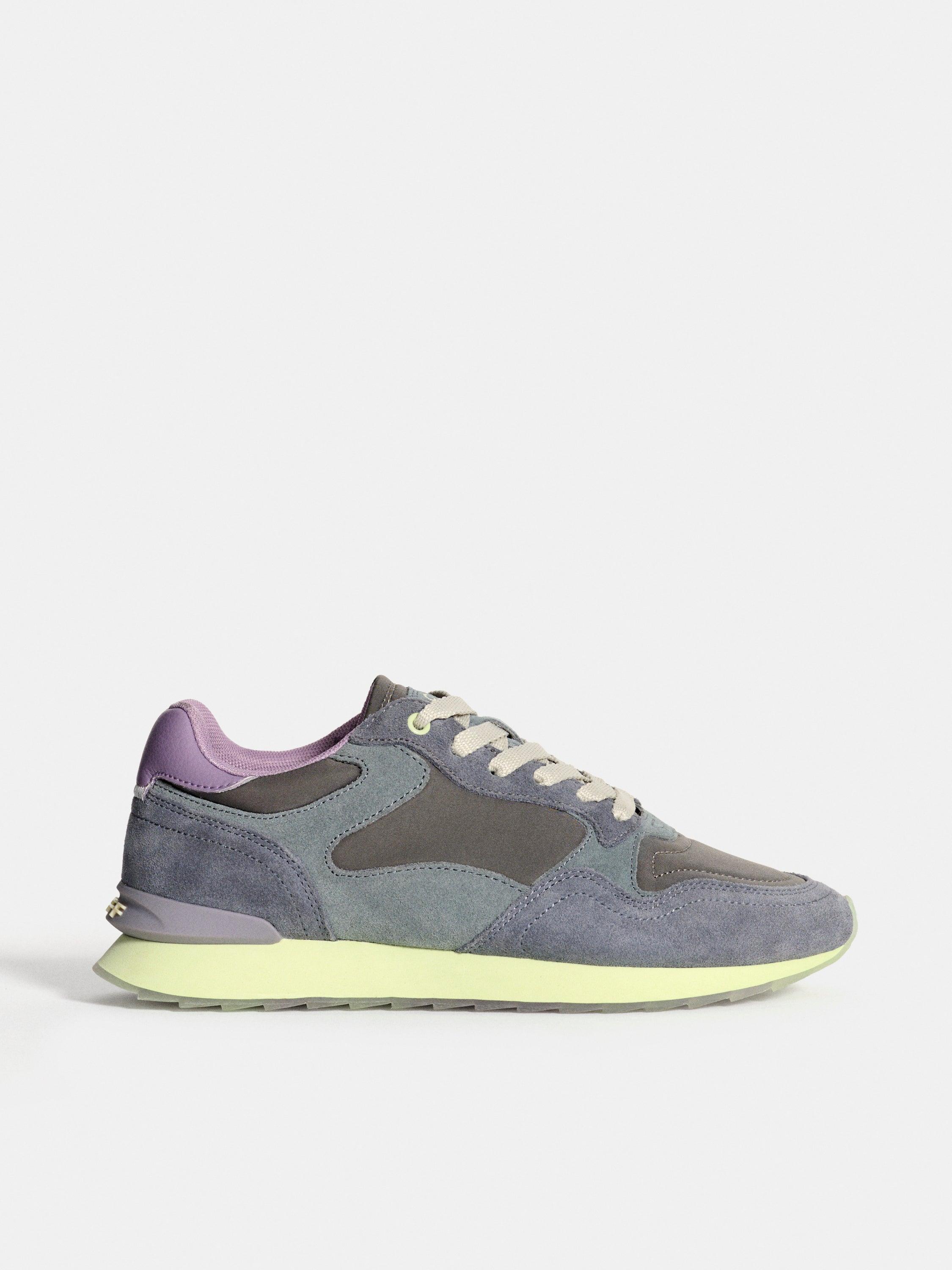 Hoff - Zapatillas deportivas de mujer CITY DRESDEN en piel con suela serigrafiada.