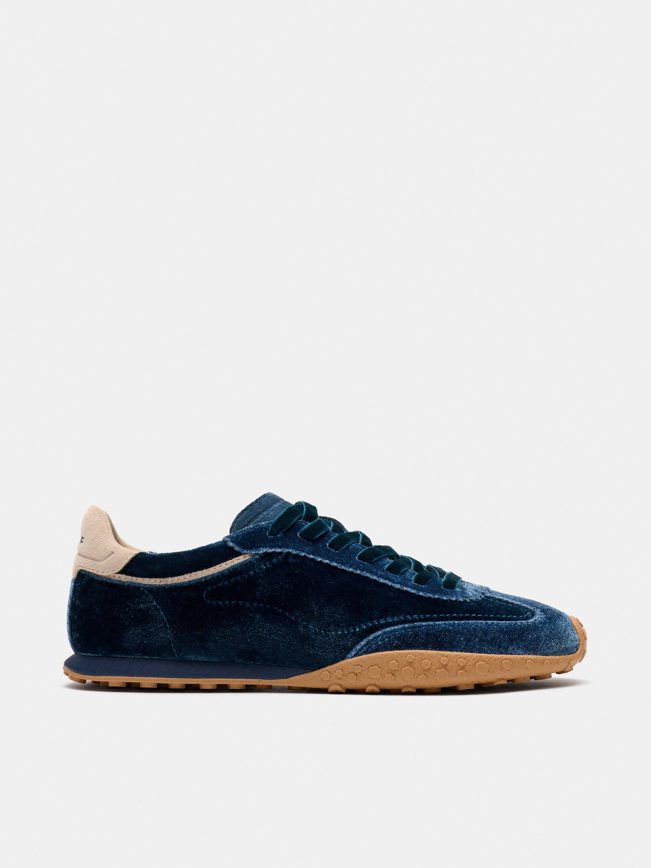 Hoff - Zapatillas deportivas de mujer Bridge Velvet de acabado aterciopelado.