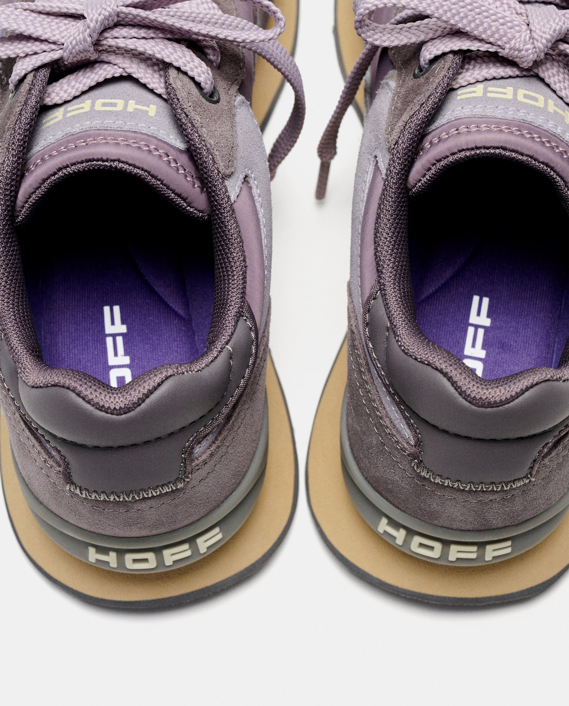 Zapatillas de mujer en piel bajas con suela de goma - Hoff - Berenjena Berenjena-5