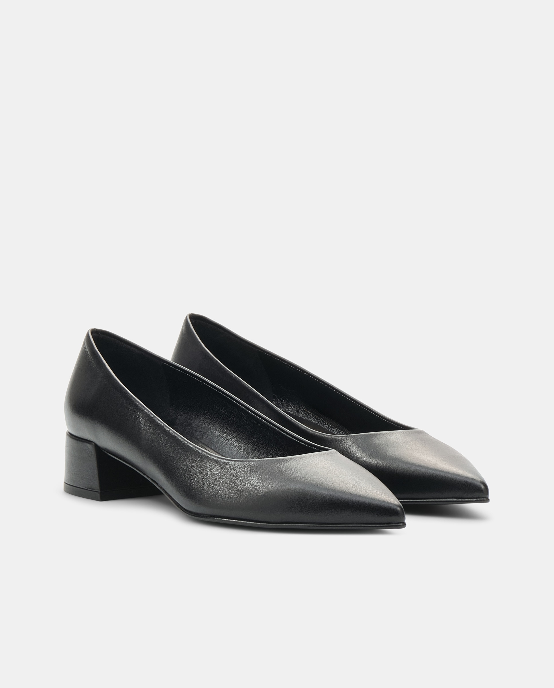 Imagen 3 de Zapatos de salón de mujer rose de piel de vacuno - Lottusse - Negro Negro
