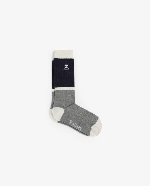Imagen 0 de Calcetines de niño altos con calavera