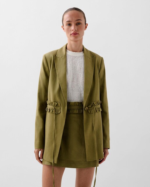 Imagen 0 de Blazer de mujer regular fit con frunce ajustable en cintura