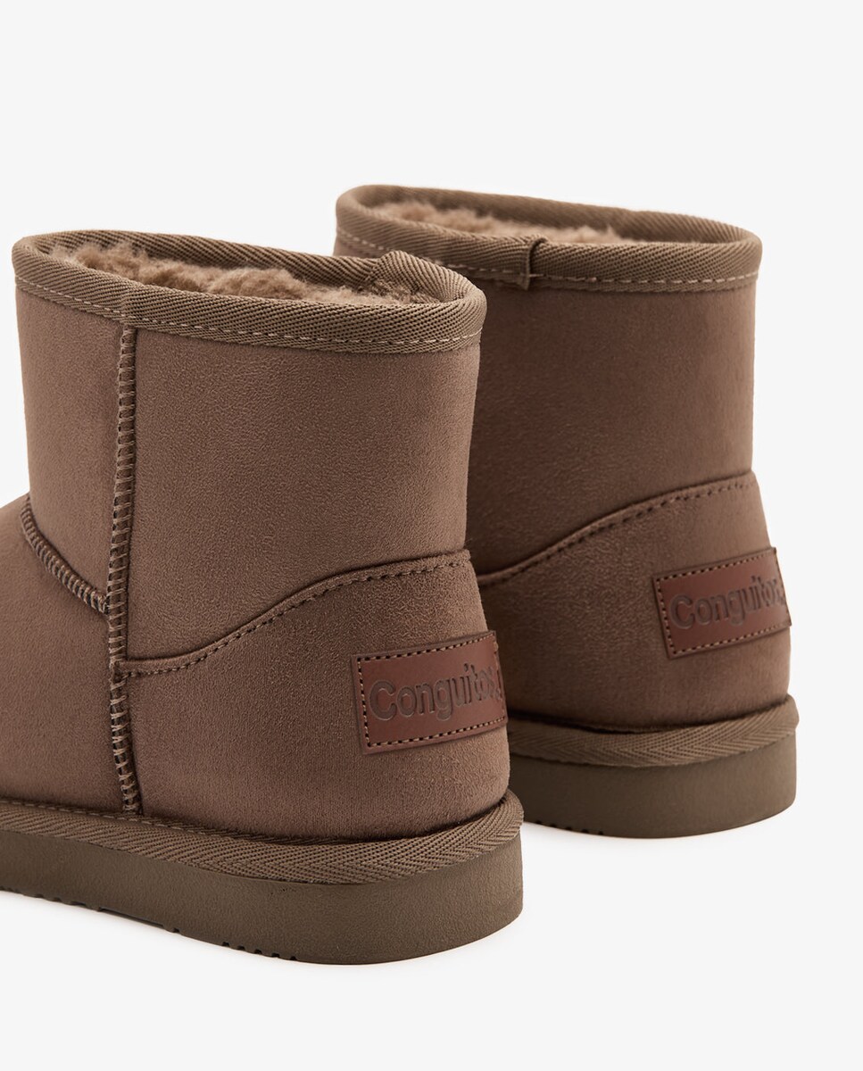 Botas de niños de caña baja estilo australianas con forro interior