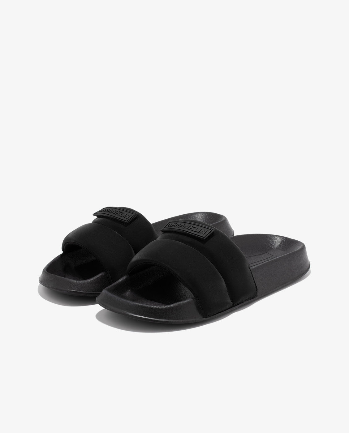 Chanclas estilo pala de mujer confeccionadas en eva con logo en la parte frontal - D.Franklin - Negro Negro-2