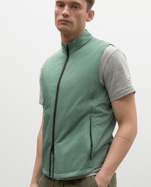 Imagen 0 de Chaleco de hombre con cierre de cremallera y dos bolsillos