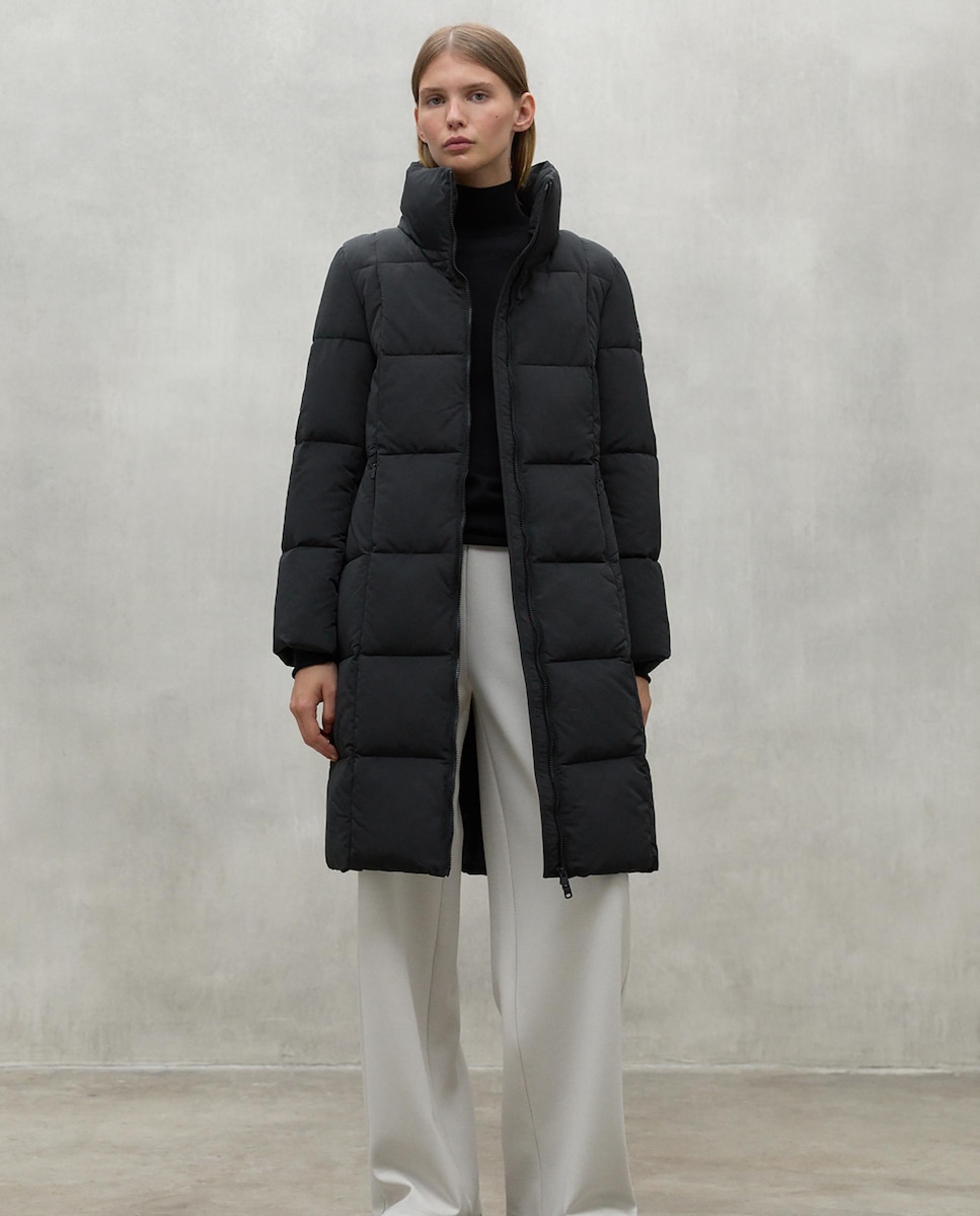 Abrigo de mujer reversible con cierre de cremallera · Ecoalf · El