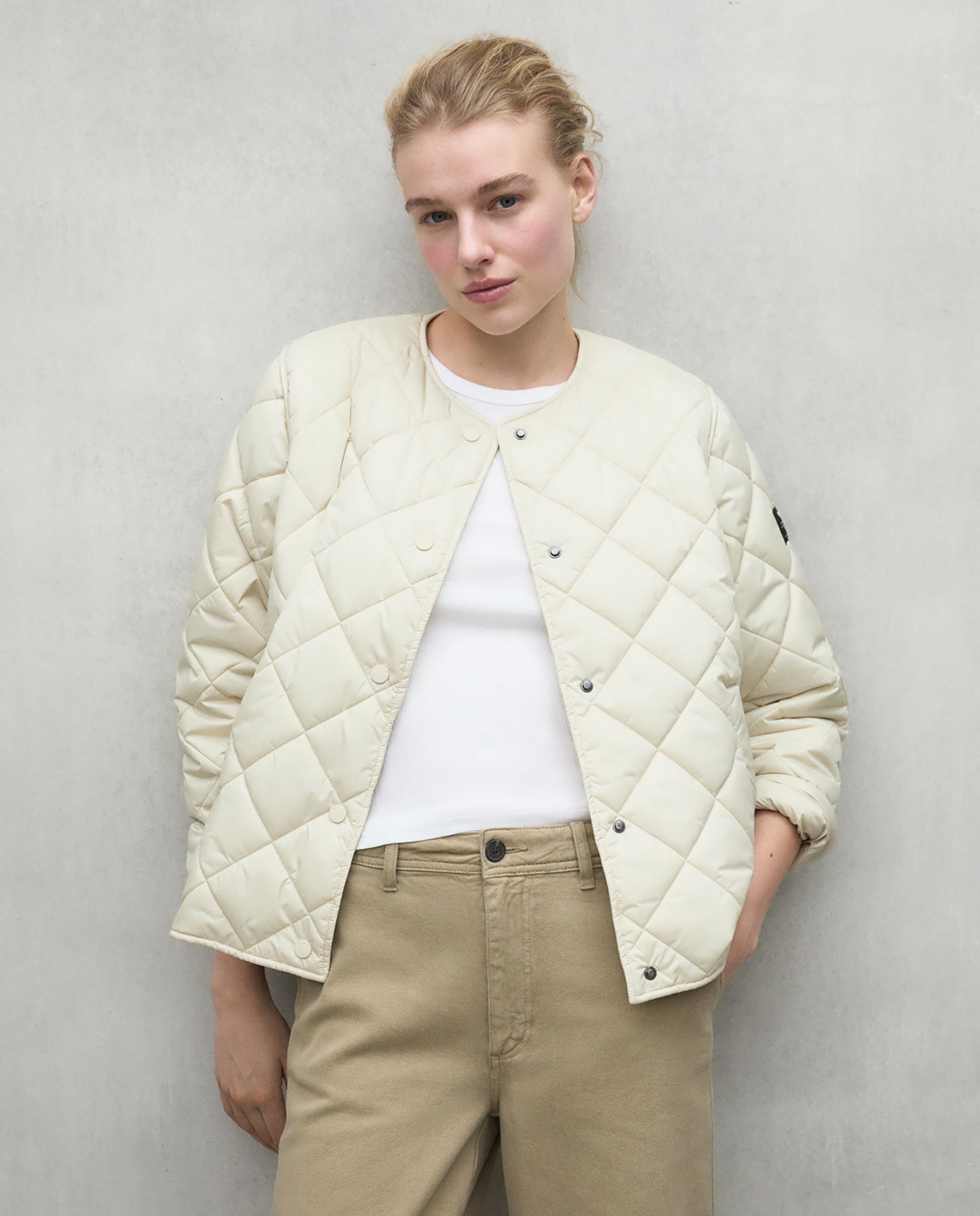 Abrigo acolchado de mujer, con cierre de botones y bolsillos laterales - Ecoalf - Beige Beige-4