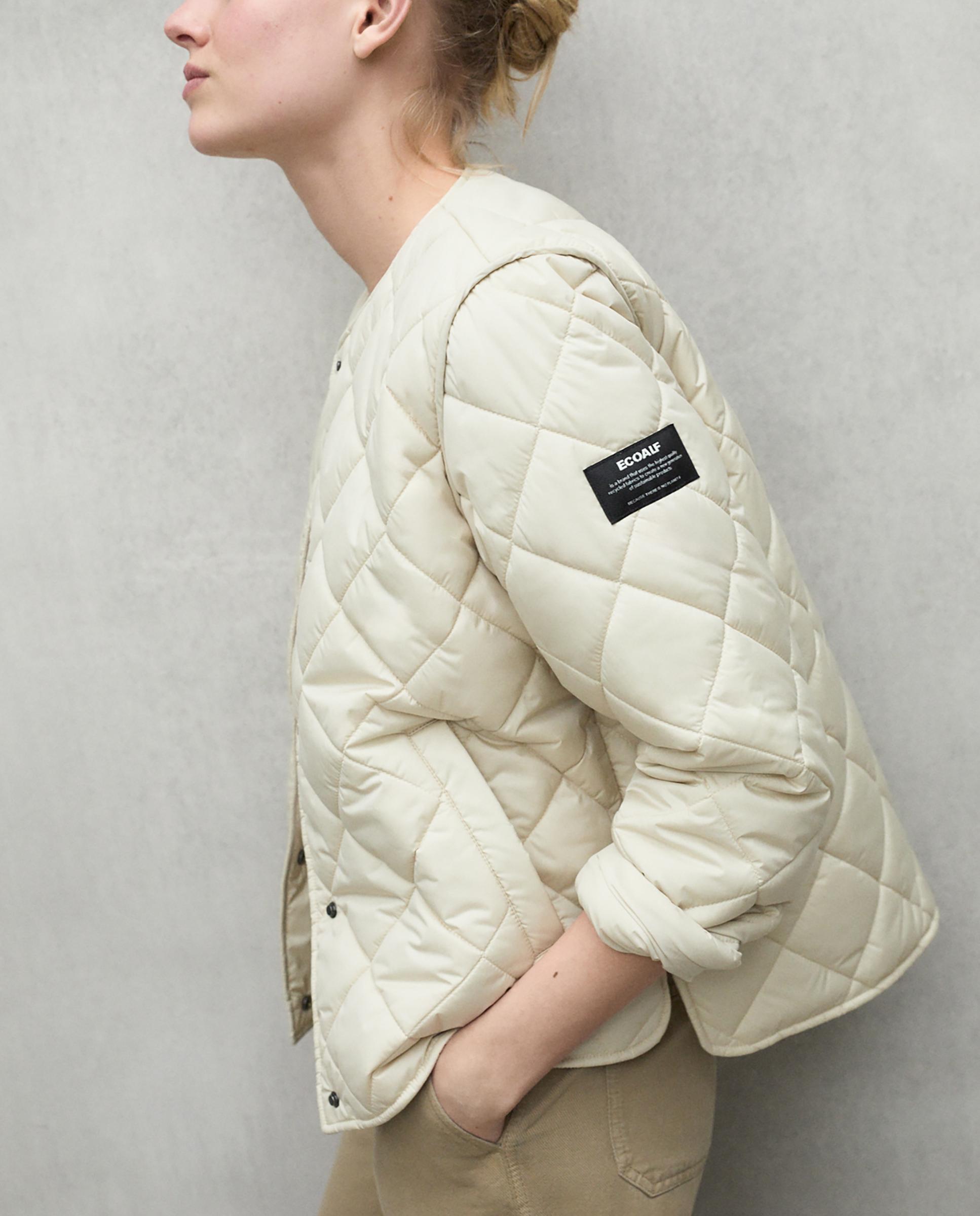 Abrigo acolchado de mujer, con cierre de botones y bolsillos laterales - Ecoalf - Beige Beige-5