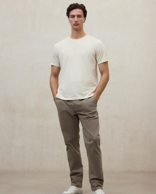 Imagen 0 de Camiseta de hombre de manga corta y estampado en la espalda