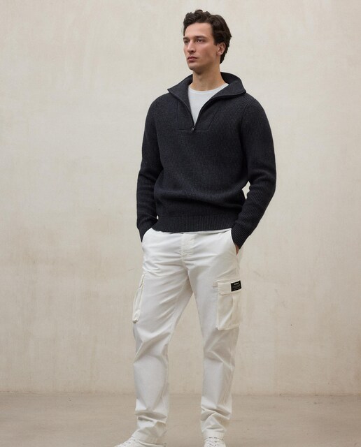 Imagen 0 de Jersey de hombre de punto grueso, cuello alto con cierre de cremallera