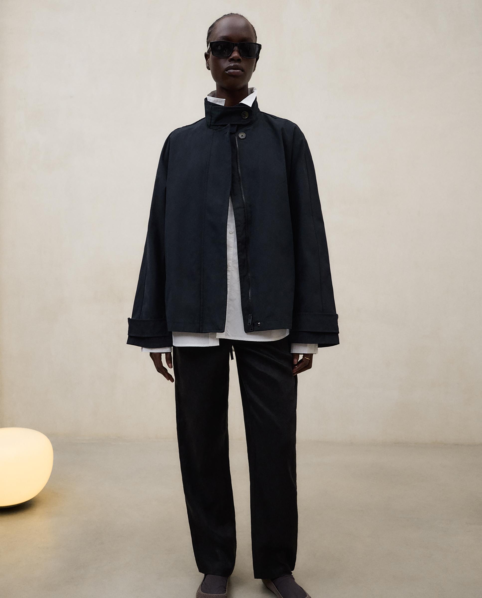 Ecoalf - Cazadora de mujer fit oversize con puños ajustables.