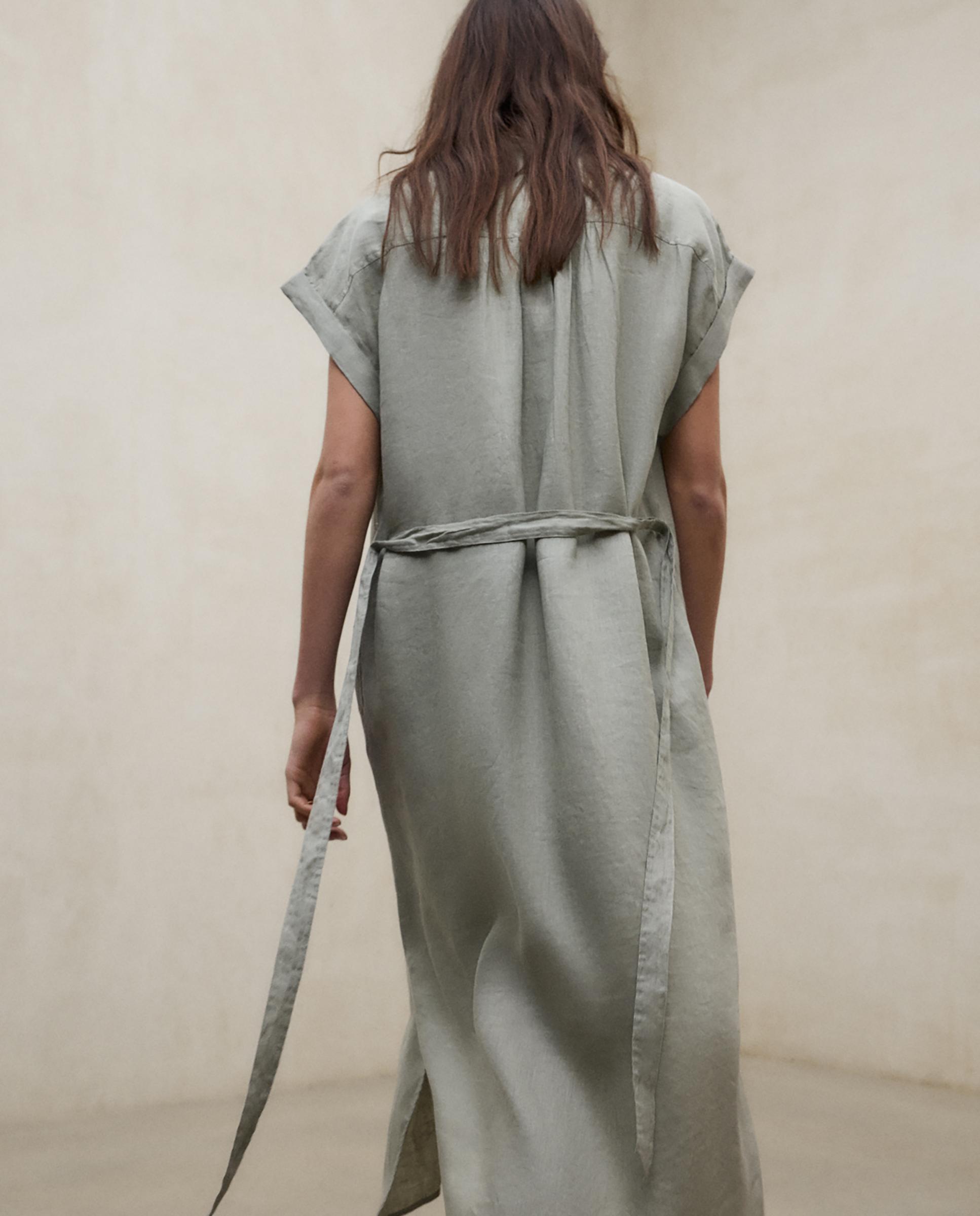Vestido largo de mujer de lino relaxed fit - Ecoalf - Verde claro Verde claro-2