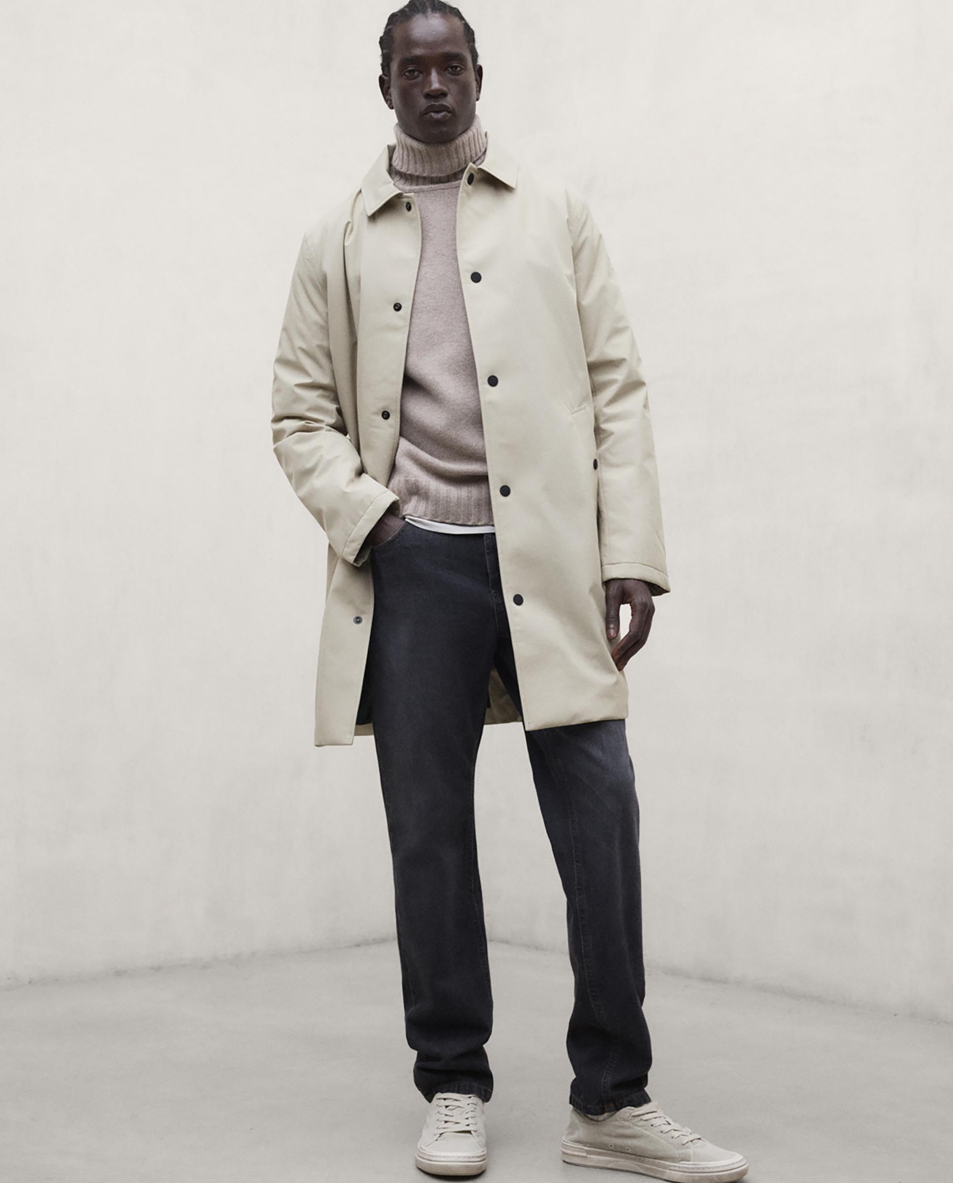 Imagen 4 de Jersey de hombre brun con cuello alto de corte regular - Ecoalf - Camel Camel