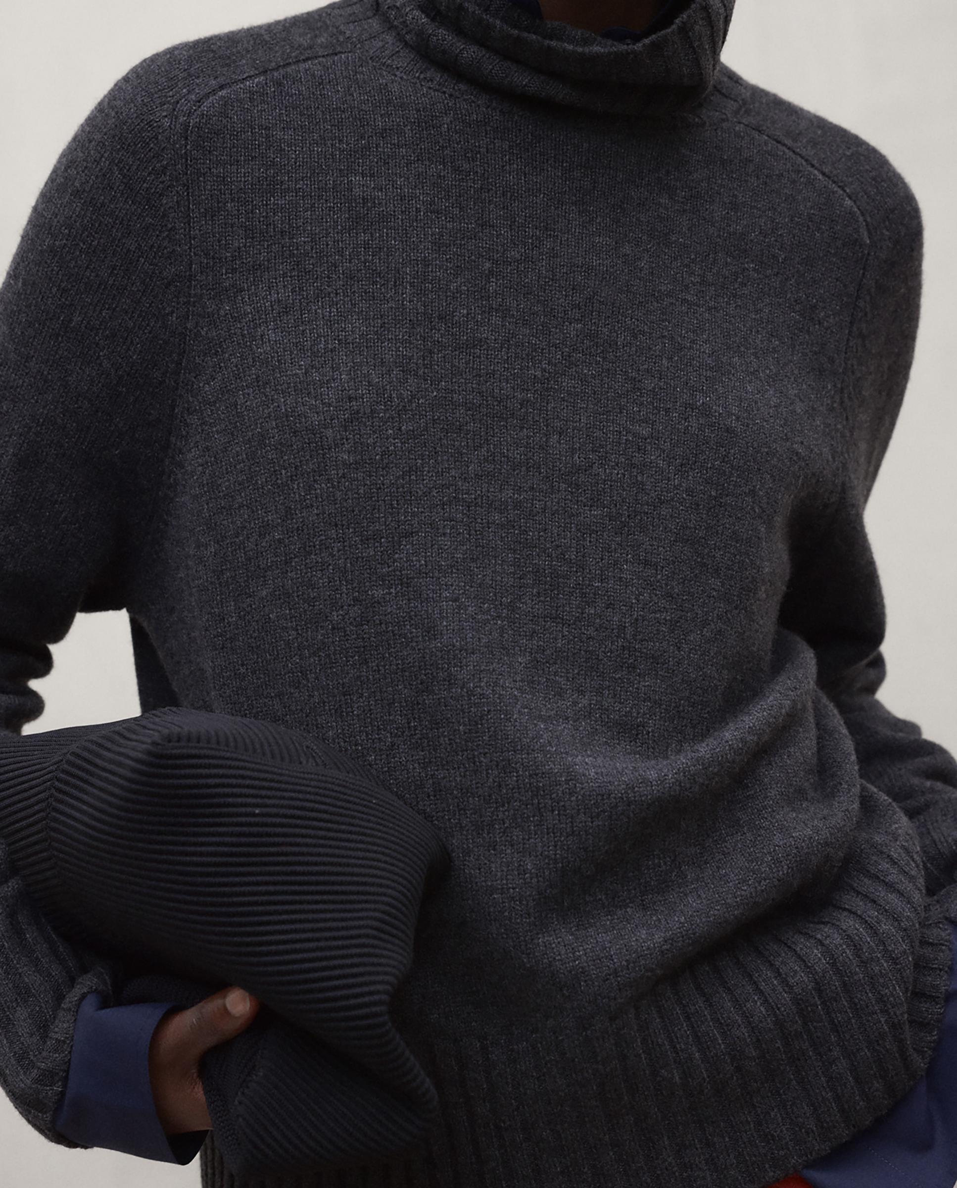 Imagen 3 de Jersey de mujer con cuello alto. - Ecoalf - Gris marengo Gris marengo