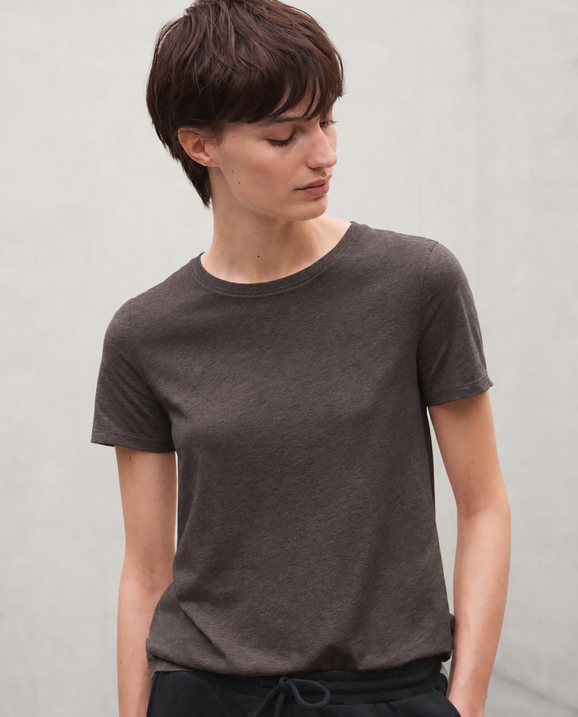 Camiseta de mujer de algodón orgánico regular fit lake - Ecoalf - Marrón chocolate Marrón chocolate-1