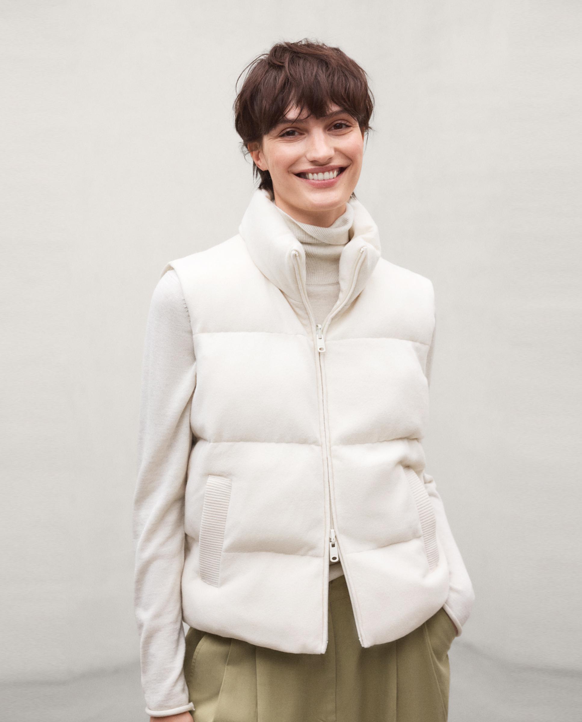 Chaleco de mujer reversible de lana reciclada sintre - Ecoalf - Nata Nata-1