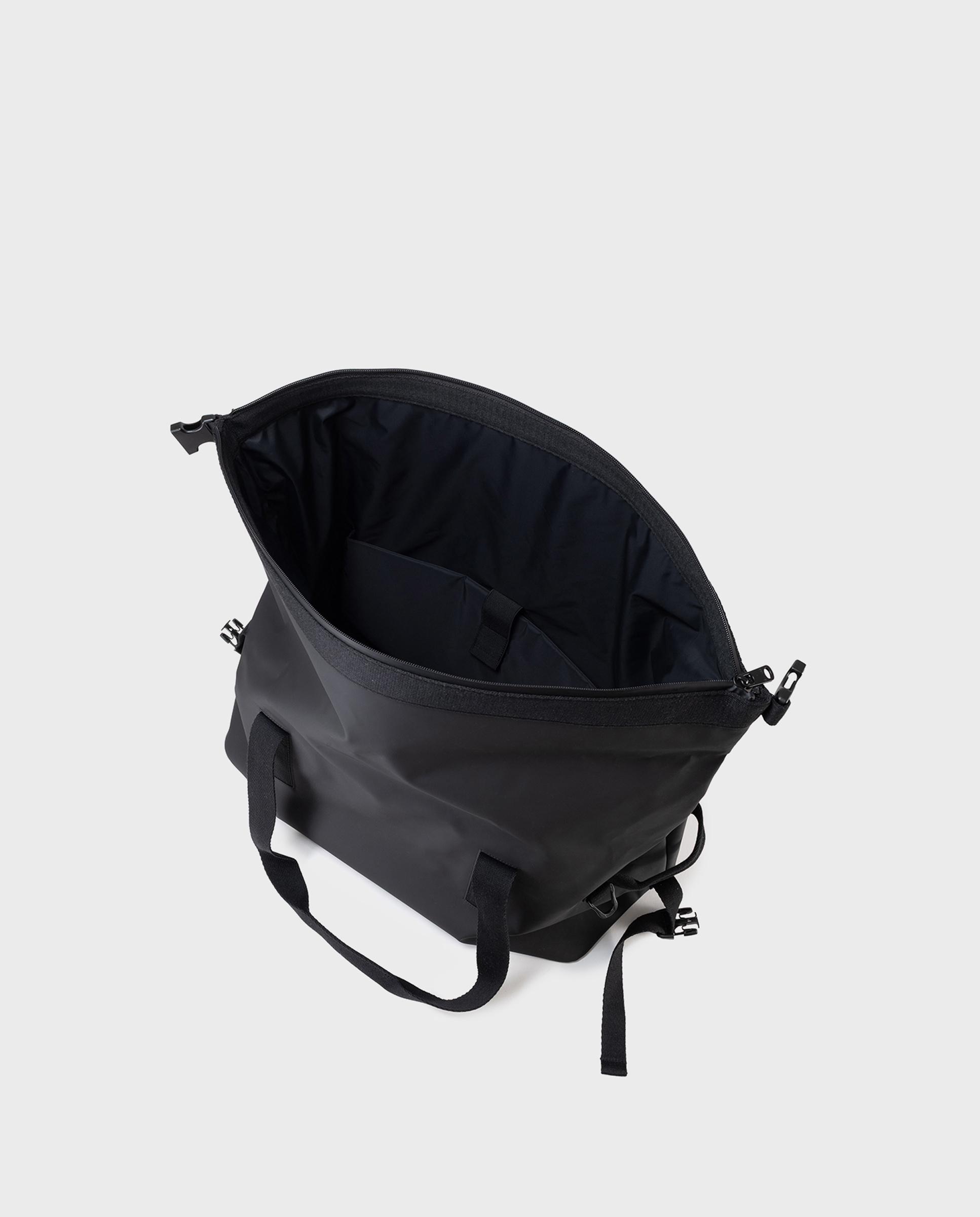 Bandolera de viaje de hombre areny wr con diseño amplio y funcional - Ecoalf - Negro Negro-2