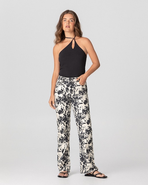 Imagen 0 de Vaquero de mujer de talle alto y estampado animal print
