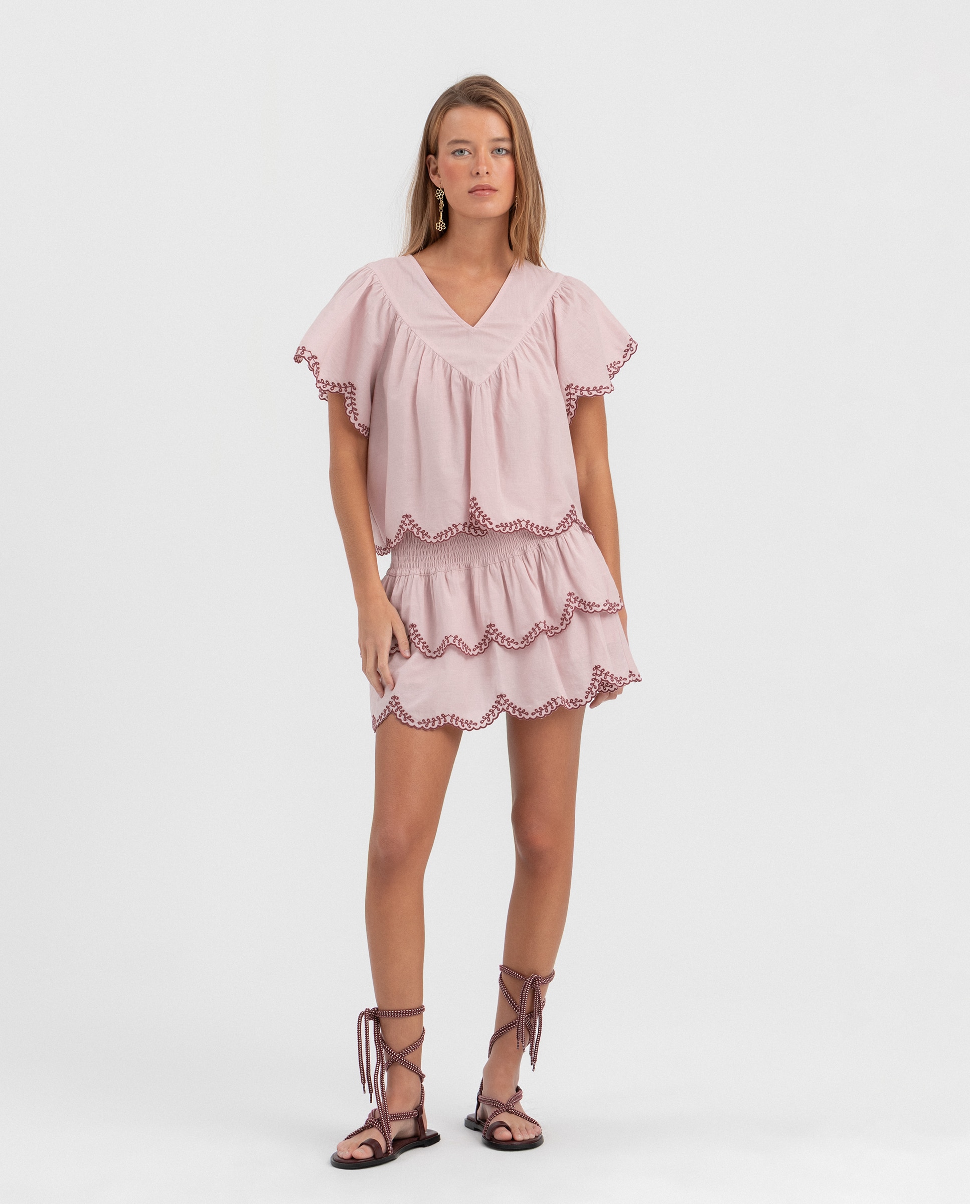 Noon - Falda mini bordados.