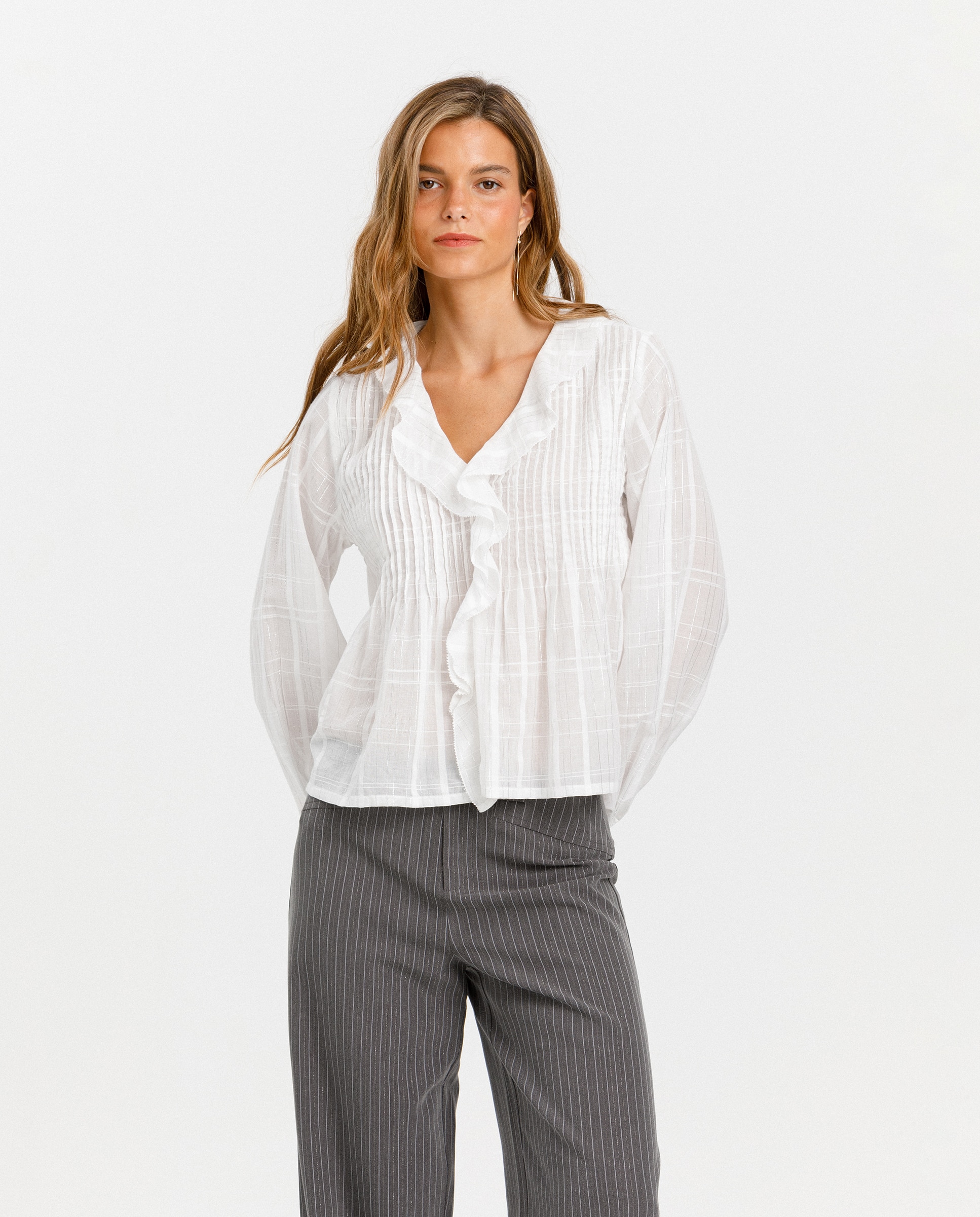 Imagen 0 de Blusa de mujer manga larga con jaretas Blanco