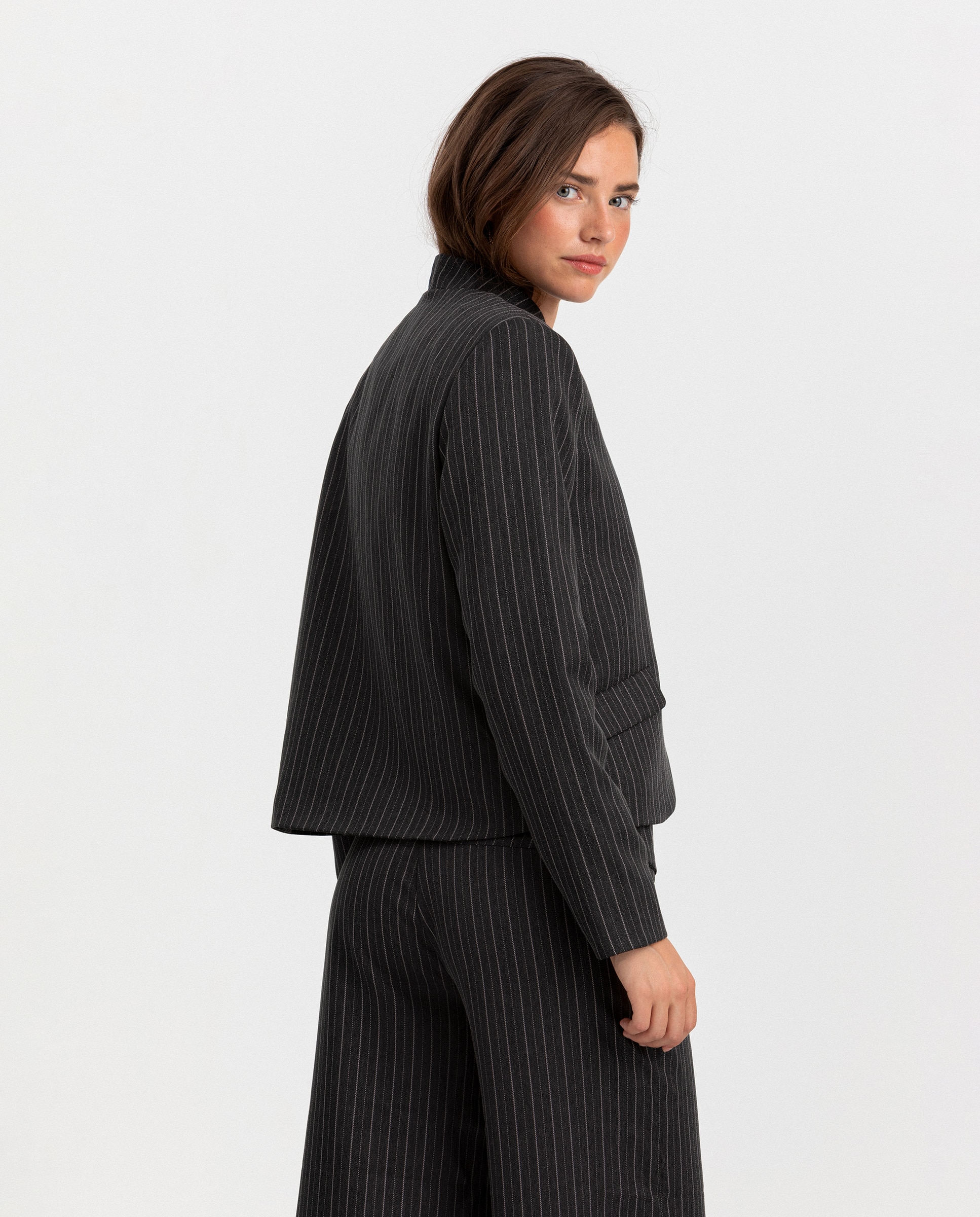 Blazer cruzada de rayas de mujer - Noon - Gris Gris-2