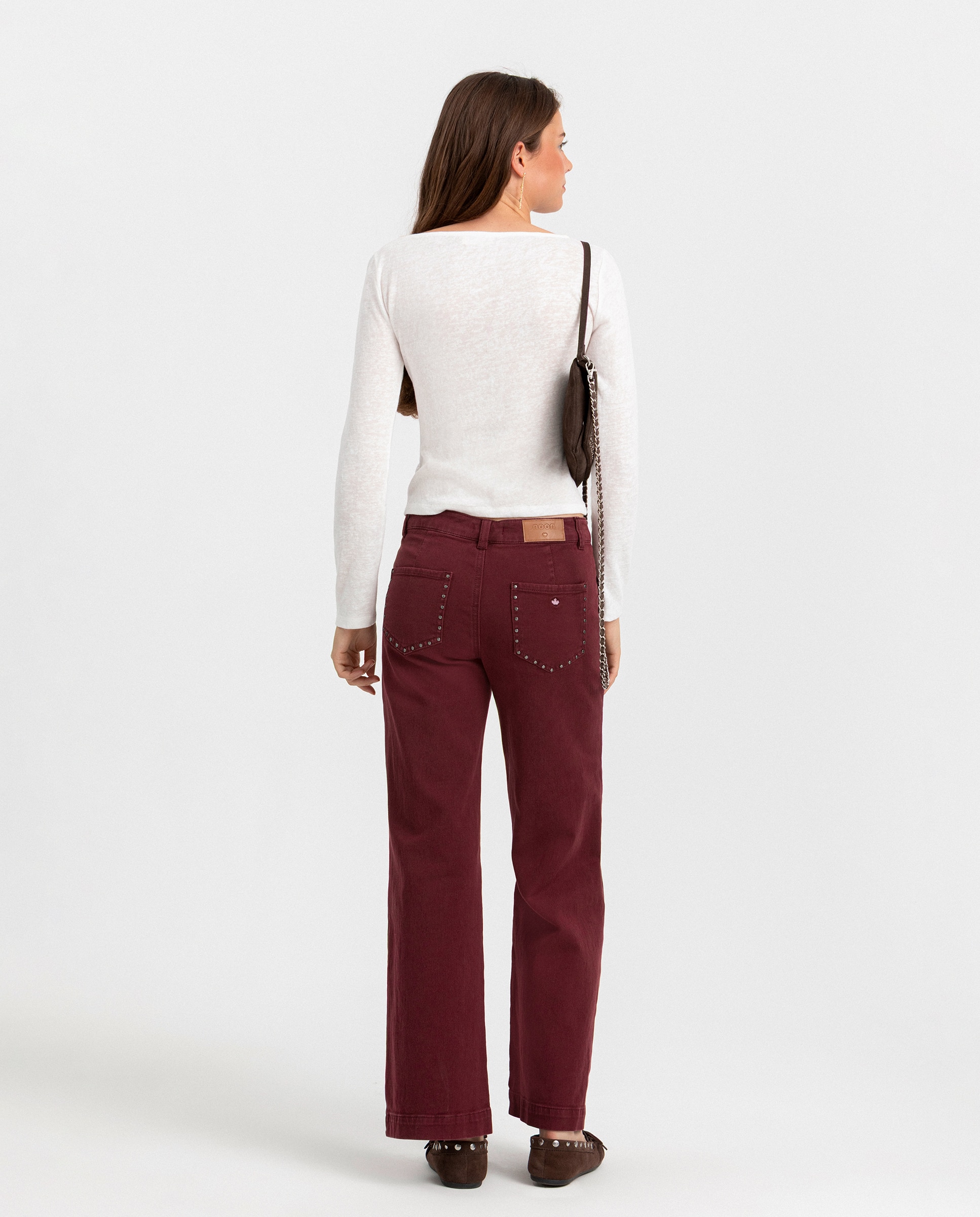 Vaquero de mujer bolsillos con tachas - Noon - Burdeos Burdeos-2