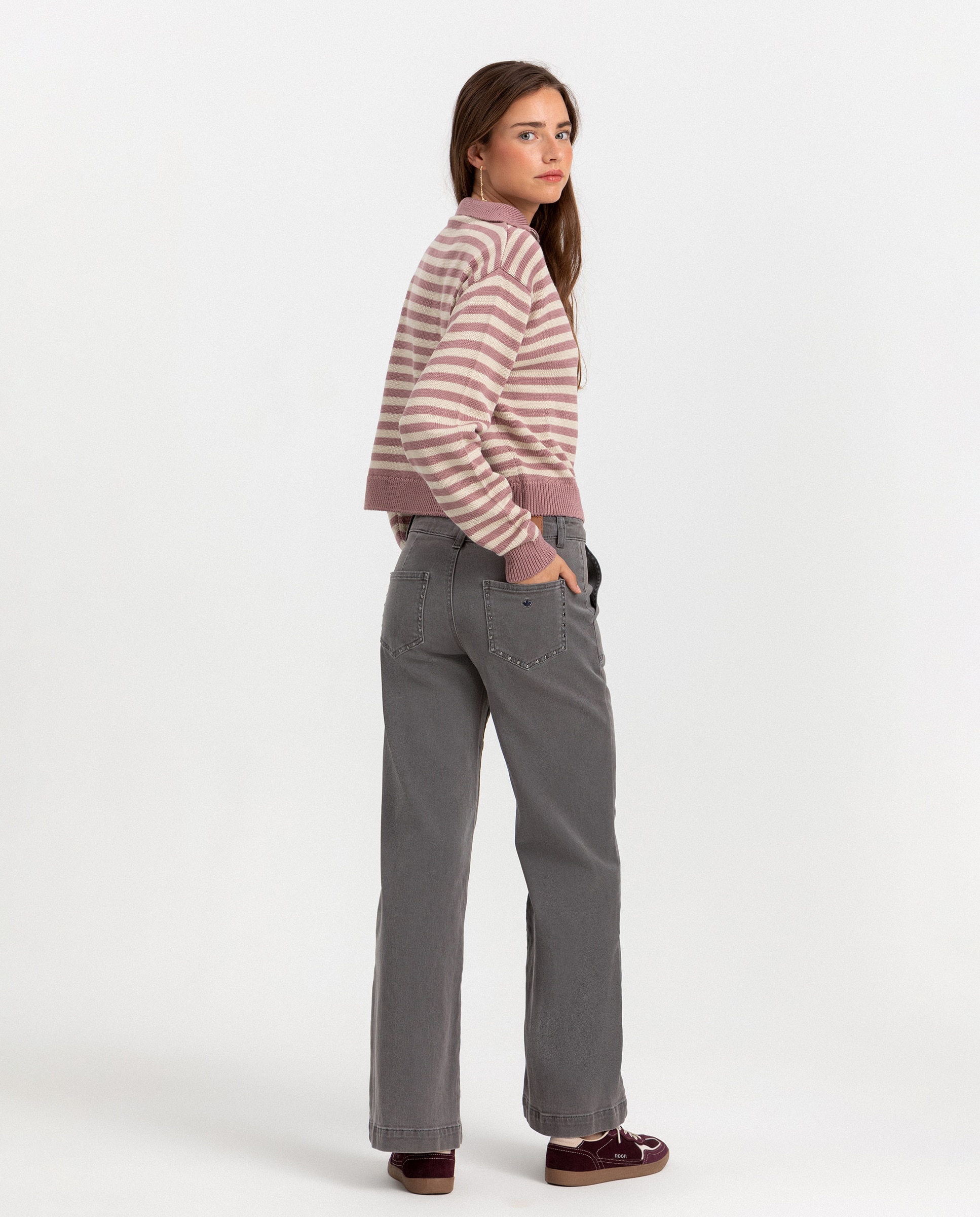 Vaquero de mujer bolsillos con tachas - Noon - Gris Gris-2