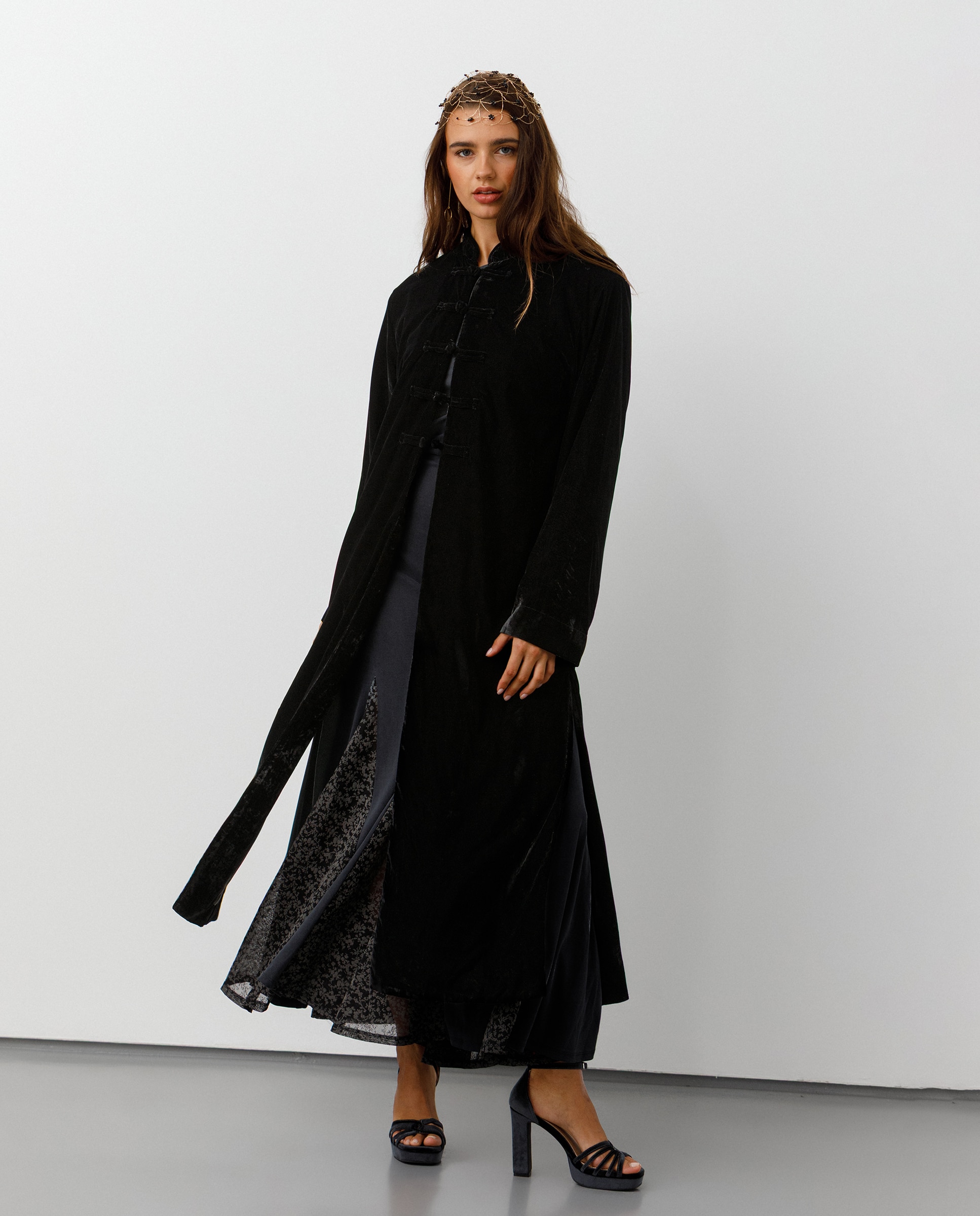 Kimono largo de mujer de terciopelo - Noon - Negro Negro-1