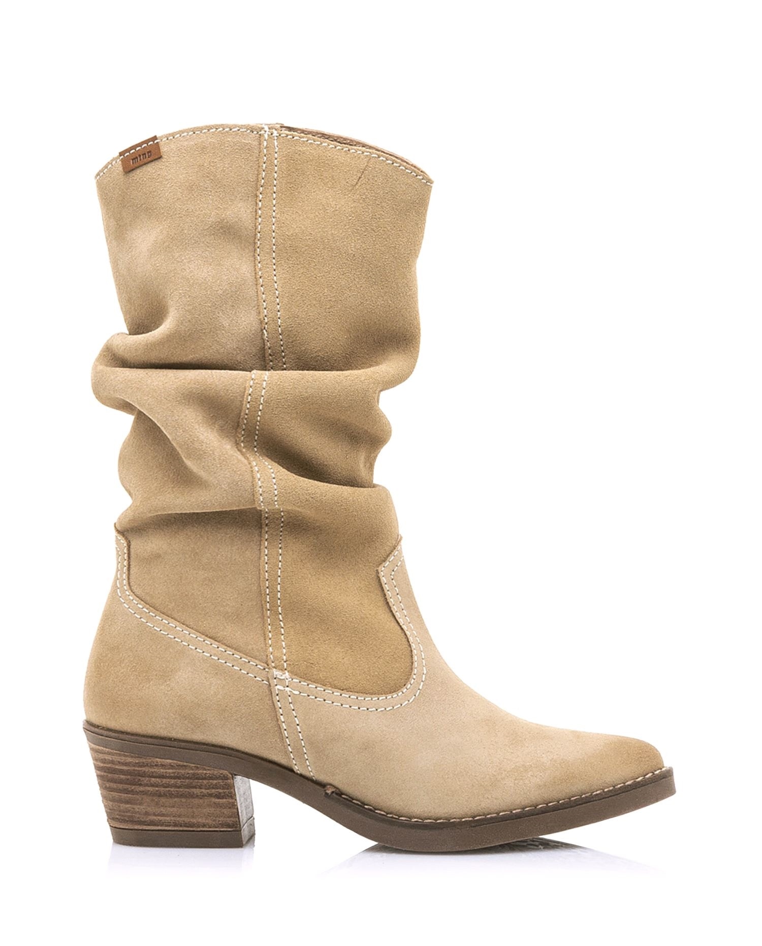 Botas altas de mujer estilo cowboy en serraje de color beige y