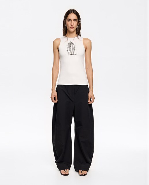 Imagen 0 de Camiseta de mujer logo abalorios