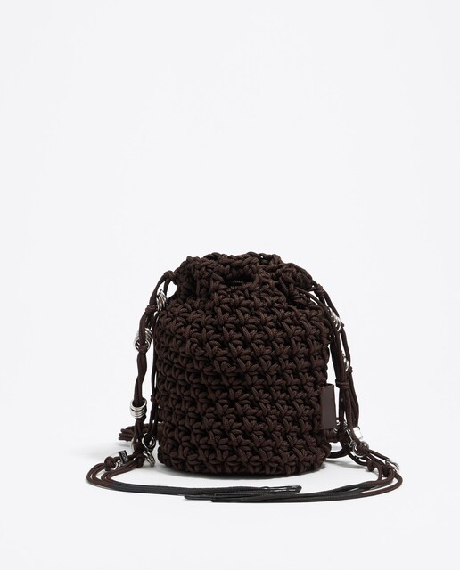 Imagen 0 de Bolso de hombro de mujer trenzado logo