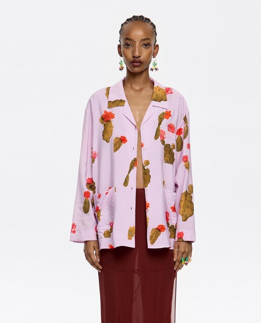 Imagen 0 de Camisa de mujer de manga larga estampada