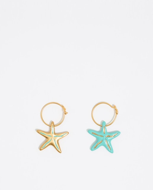 Imagen 0 de Pendientes aro estrellas negro