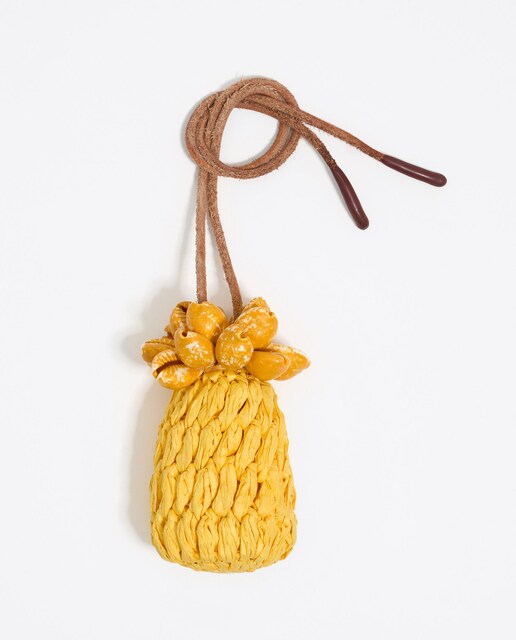 Imagen 0 de Charm para bolso de mujer piña
