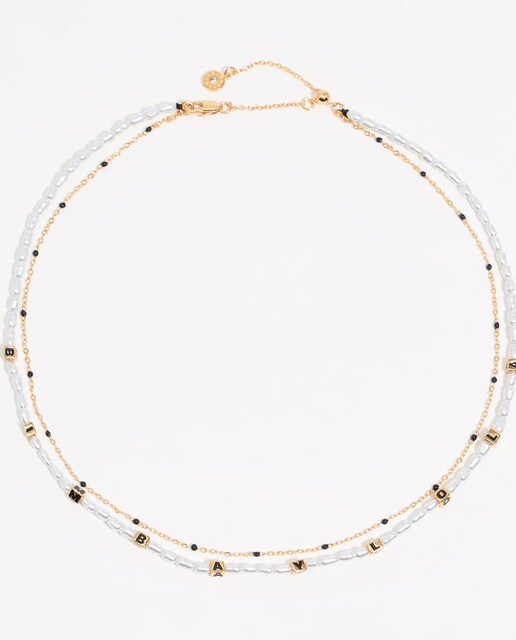 Imagen 0 de Collar con logo en dados