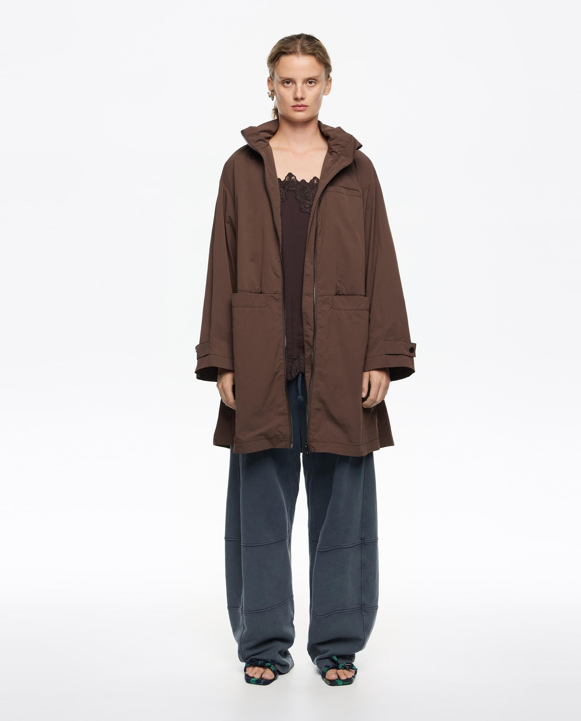 Bimba y Lola - Gabardina de mujer línea A con capucha.