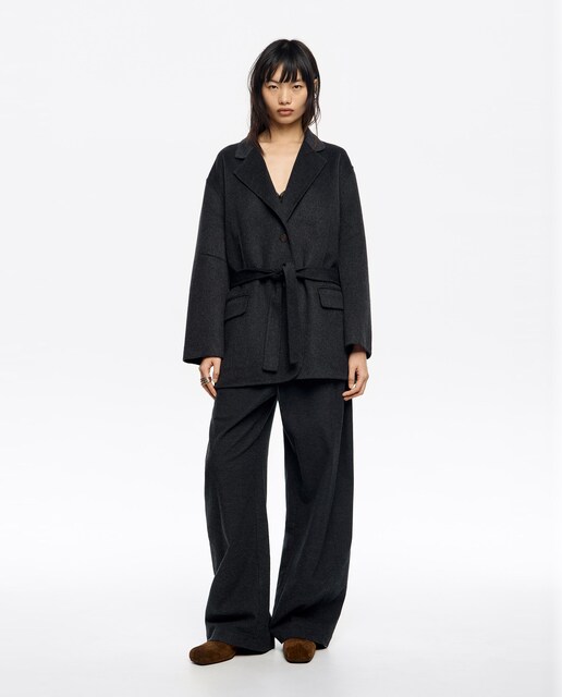 Imagen 0 de Chaqueta de mujer doble faz con cinturón