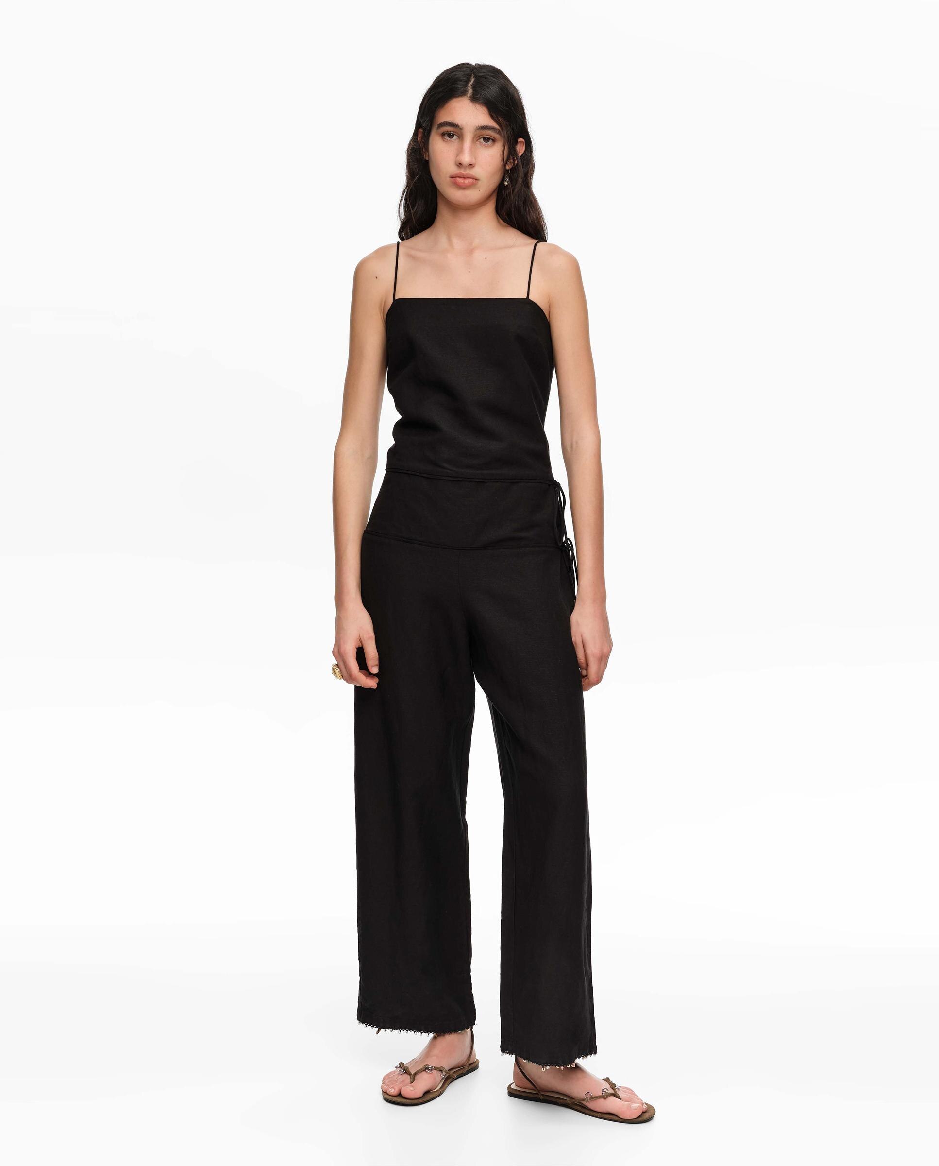 Bimba y Lola - Mono ajustable en cintura y piedras.