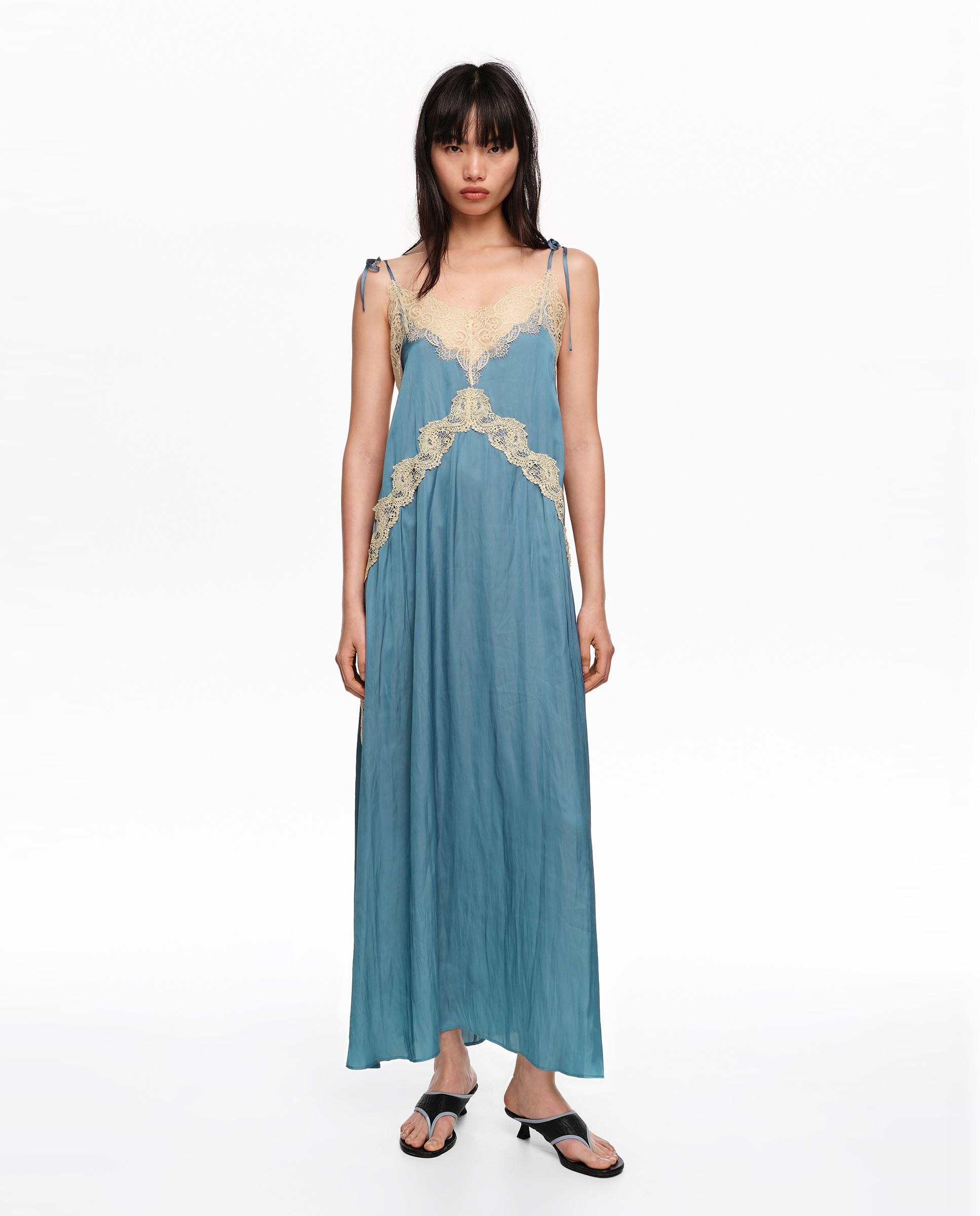 Bimba y Lola - Vestido largo fluido con tirantes y encaje.