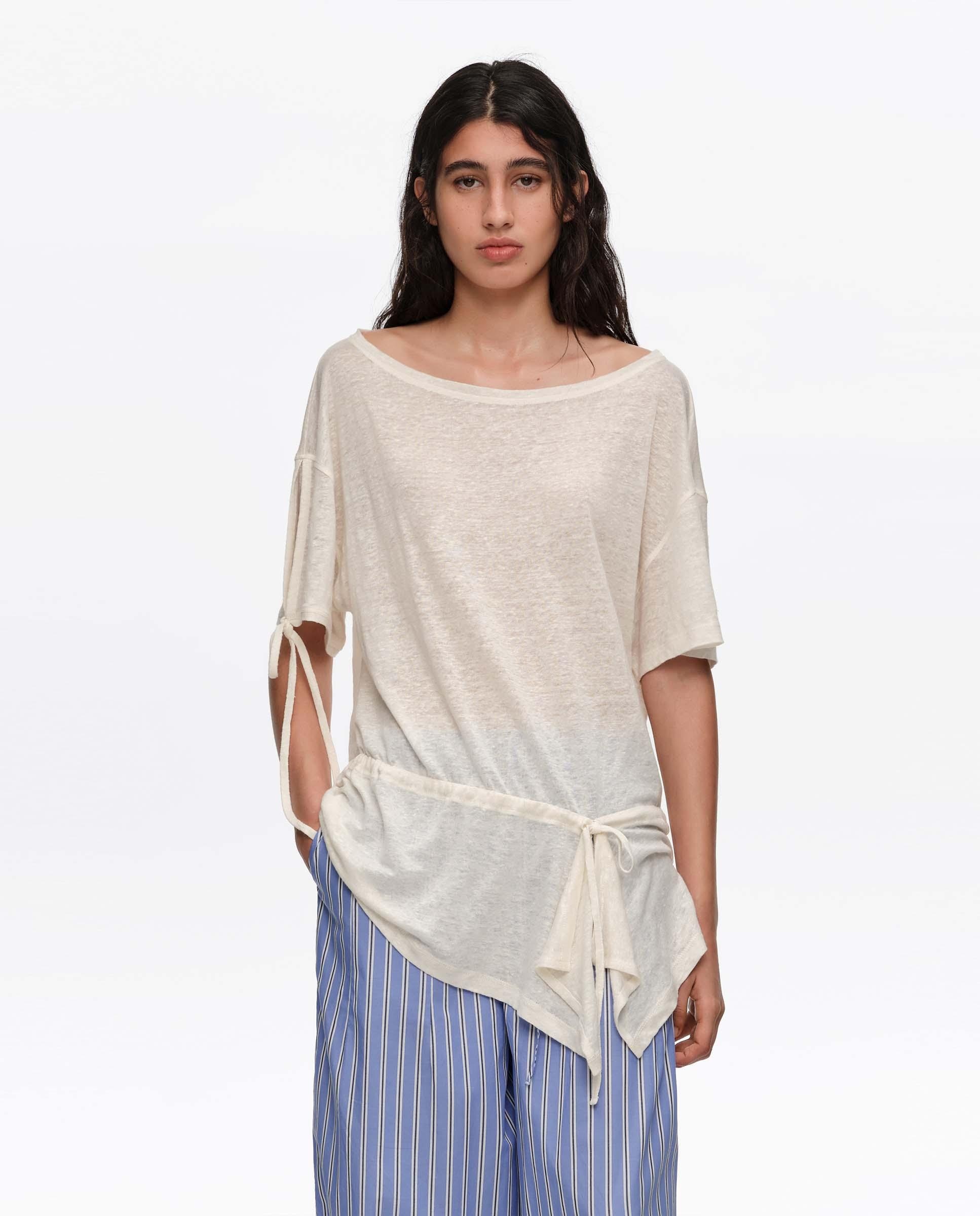 Bimba y Lola - Camiseta de mujer de lino con cintura ajustable.