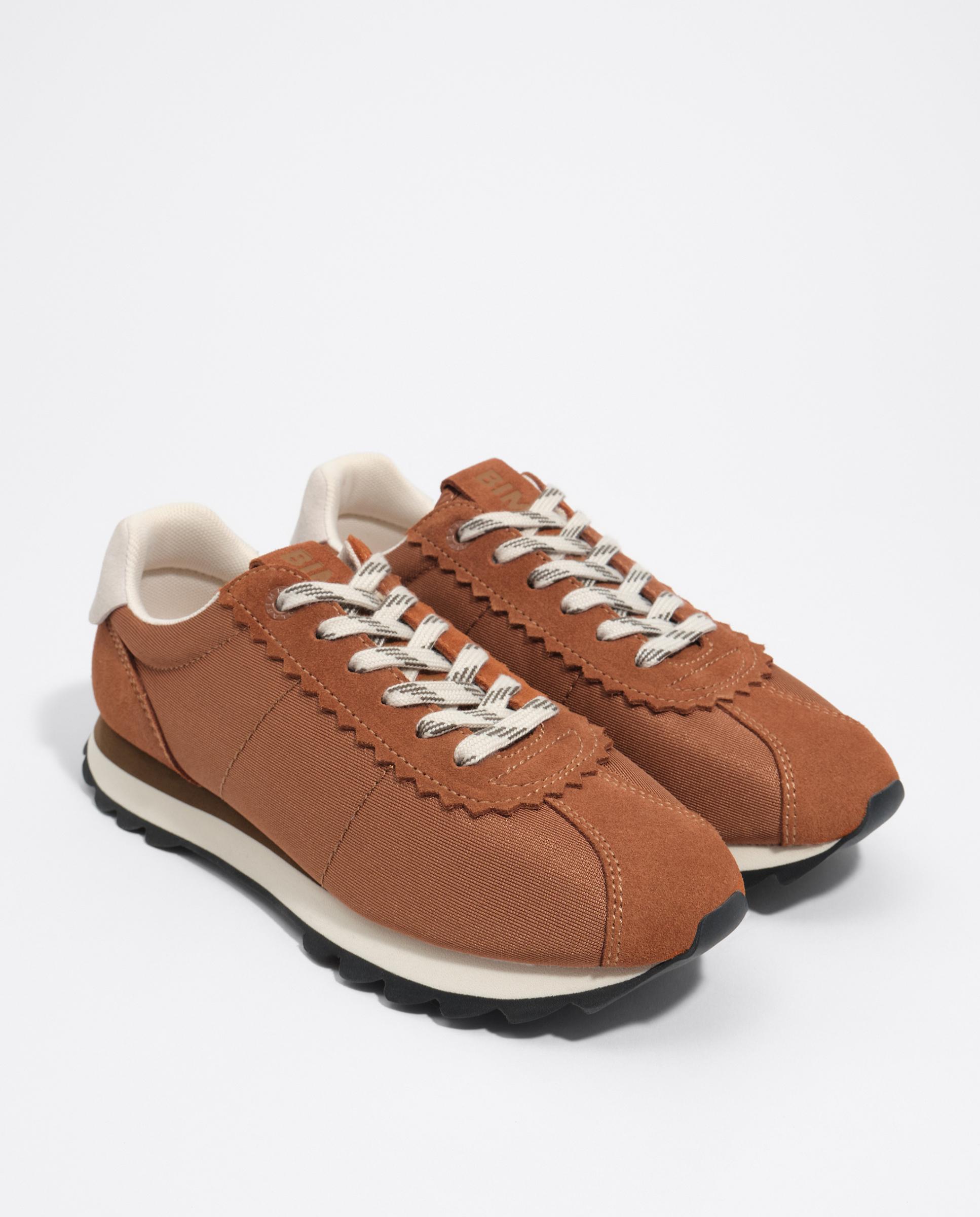 Zapatillas deportivas de mujer retro 13 18 - Bimba y Lola - Tostado Tostado-3